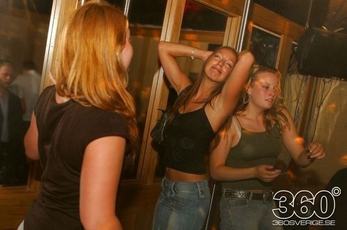 Sexy Club Girls from Sweden (35 pics)