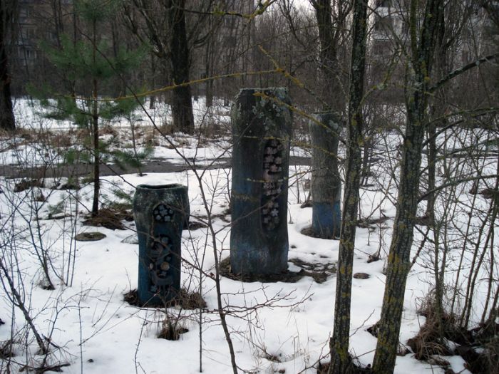Chernobyl in Winter (30 pics)