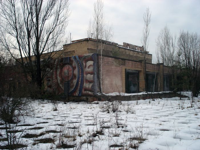 Chernobyl in Winter (30 pics)