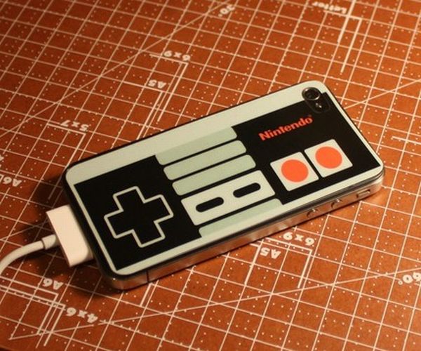 Turn Your iPhone Into A Gameboy Color (10 pics)