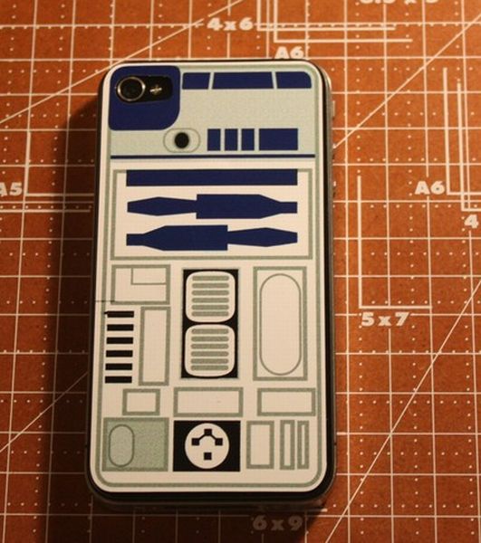 Turn Your iPhone Into A Gameboy Color (10 pics)
