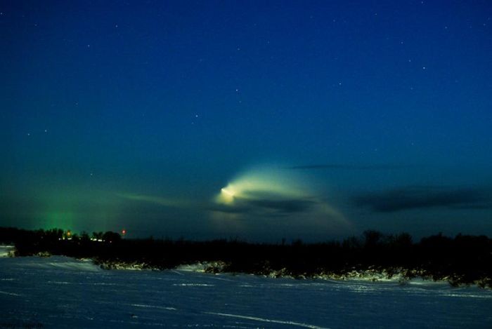 Space Launch as Seen from the Windows in Russia (23 pics)