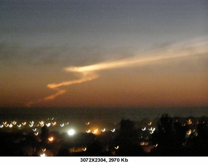 Space Launch as Seen from the Windows in Russia (23 pics)