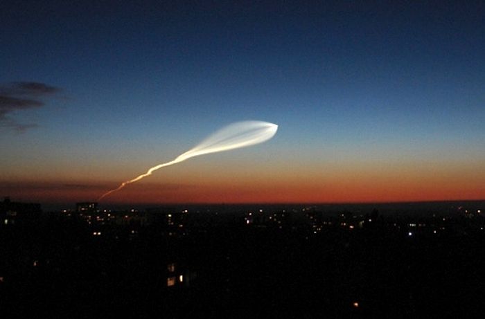 Space Launch as Seen from the Windows in Russia (23 pics)