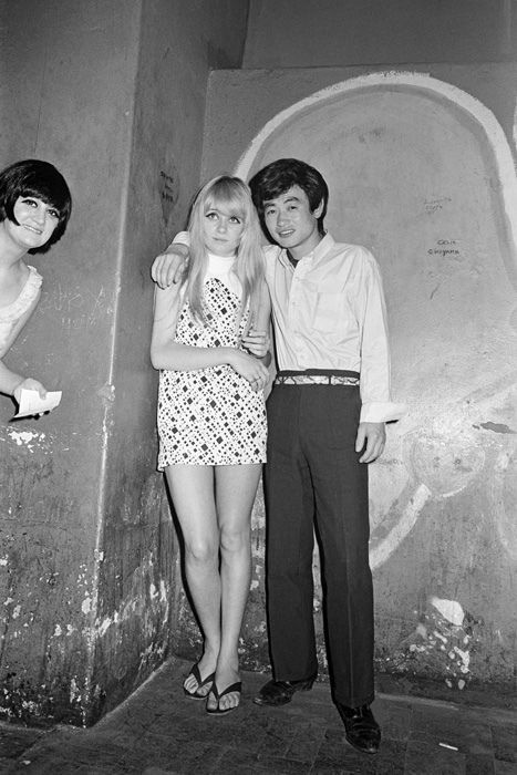 Photos Made by a Club Bouncer (43 pics)