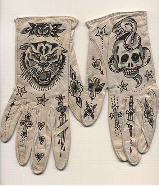 Cool Gloves (18 pics)
