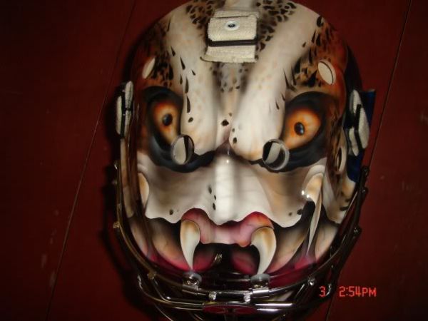 Hockey’s Most Badass Goalie Masks (47 pics)