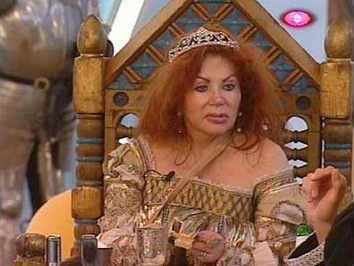 Stallone's mom, Jackie, after Zillions of Plastic Ops (29 pics)