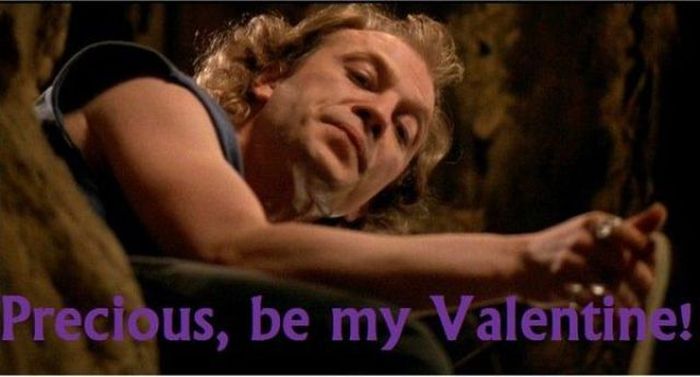 Frightening Valentines (94 pics)