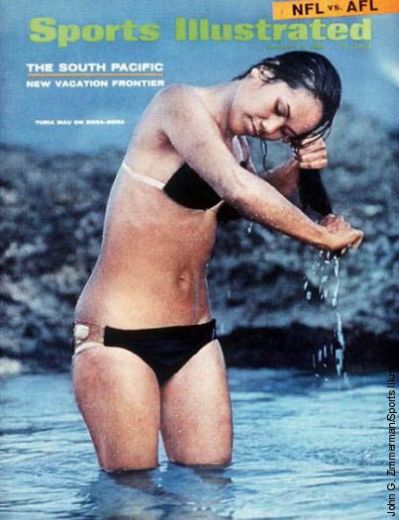 A Pictorial History of the SI Swimsuit Issue Cover (47 pics)