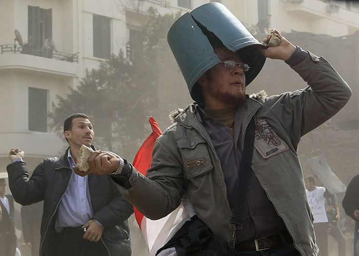 Egyptian Protesters' Makeshift Helmets (10 pics)