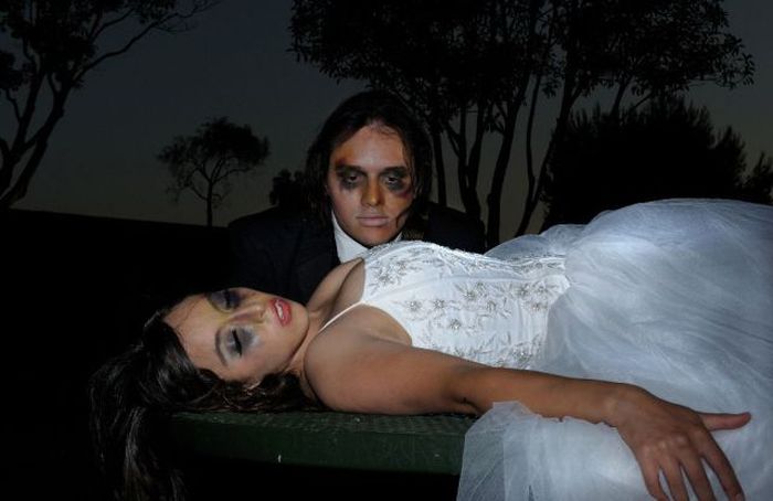 Goth Marriages (48 pics)