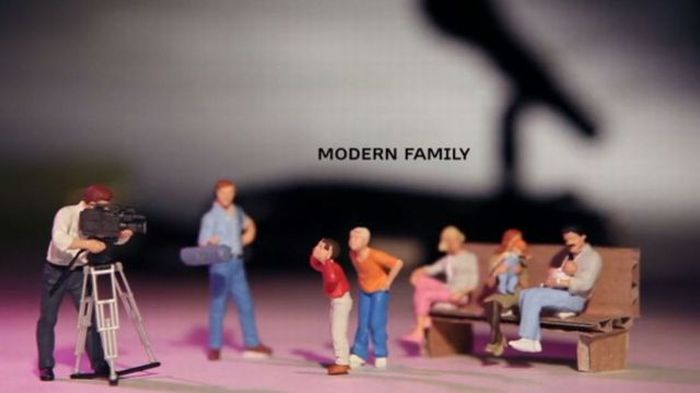 Some of Our Favorite TV Series in Miniature (17 pics + video)