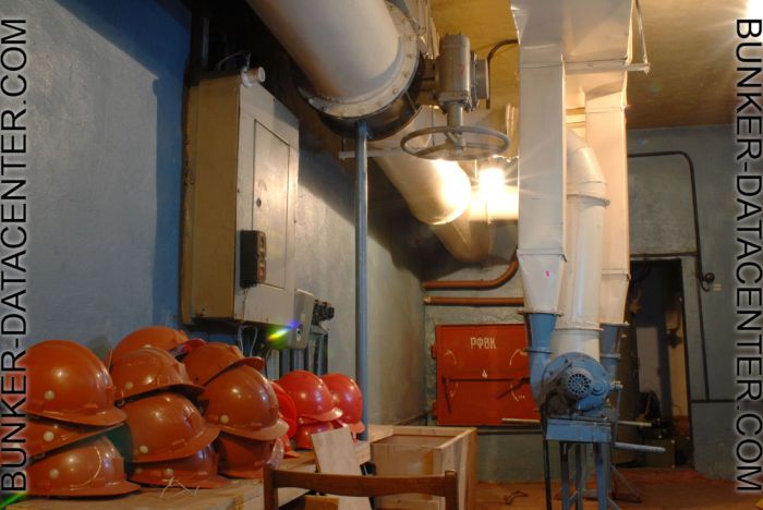 Datacenter Built Inside a Former Soviet Nuclear Bunker (46 pics)