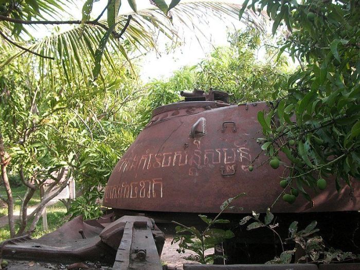 War Museum in Cambodia (28 pics)