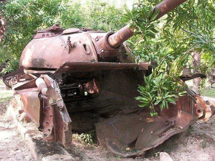 War Museum in Cambodia (28 pics)
