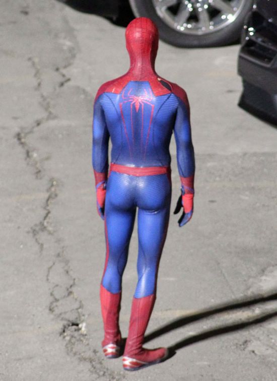 Why Does Spiderman Look so Sad? (5 pics)