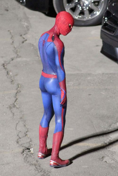 Why Does Spiderman Look so Sad? (5 pics)