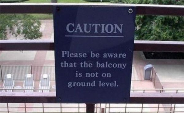 Signs Completely Devoid of Common Sense (23 pics)