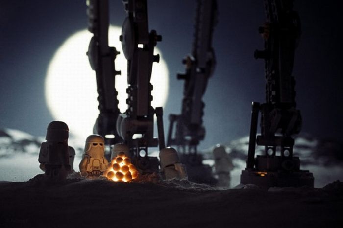 When Photographers Play With Star Wars Toys (20 pics)