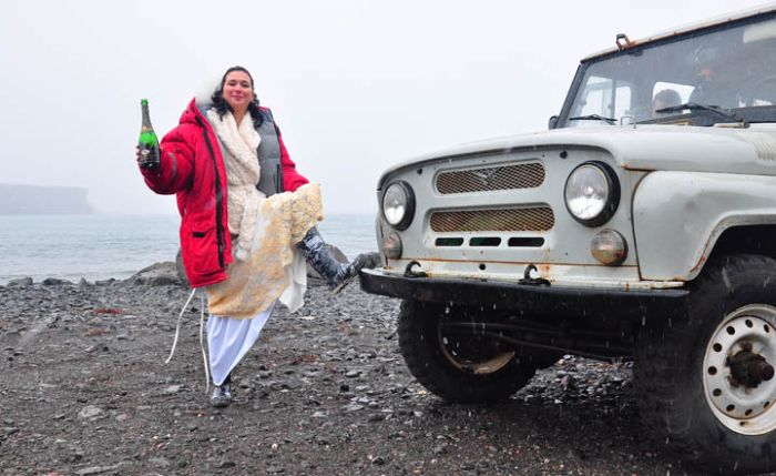 Polar Wedding (11 pics)