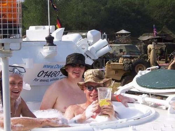 Wedding Tank (18 pics)