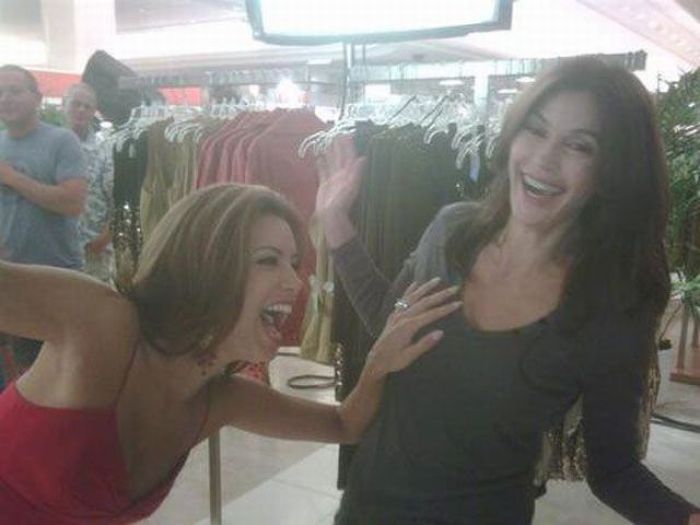 Twitpics Tweeted by Celebrities (75 pics)