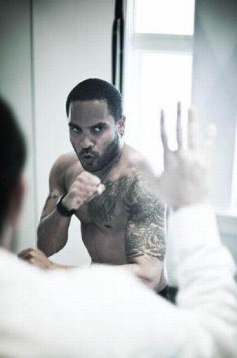 Twitpics Tweeted by Celebrities (75 pics)