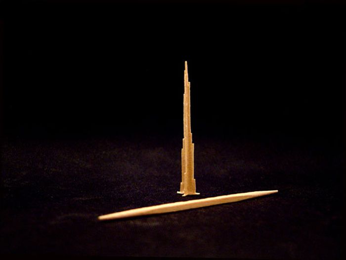 Tiny Sculptures Made From A Single Toothpick (8 pics) Tiny Sculptures Made From A Single Toothpick (8 pics)