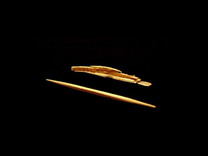 Tiny Sculptures Made From A Single Toothpick (8 pics) Tiny Sculptures Made From A Single Toothpick (8 pics)