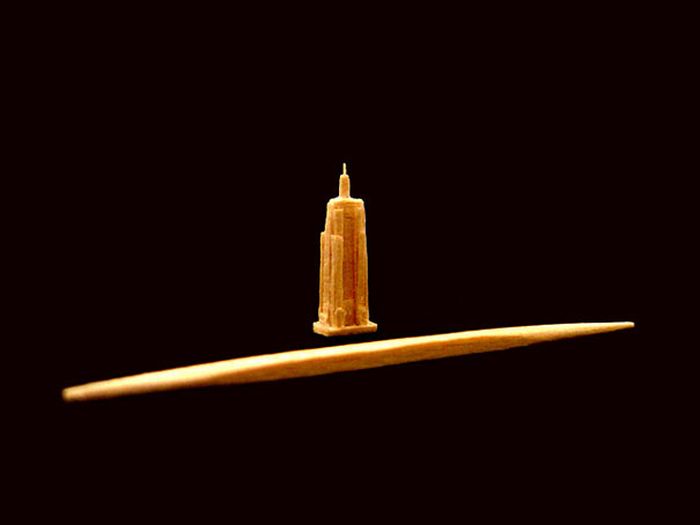 Tiny Sculptures Made From A Single Toothpick (8 pics) Tiny Sculptures Made From A Single Toothpick (8 pics)