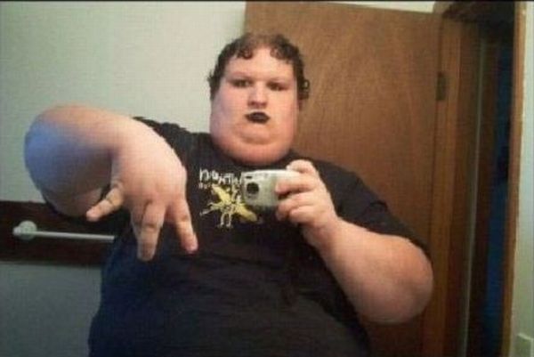 Funny Emo Photos (29 pics)