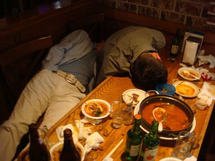 How the Koreans Party on Fridays (59 pics)