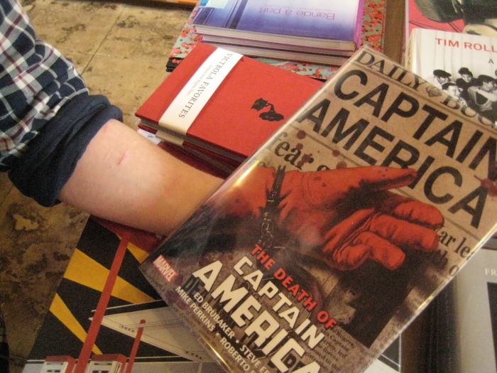 Fun with Magazine and Book Covers (21 pics)