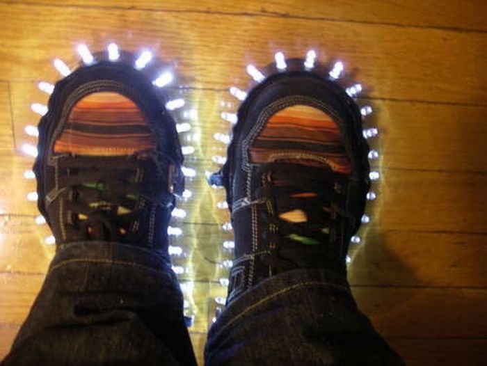 How to Make Your Old Sneakers to Look Fancy (9 pics)