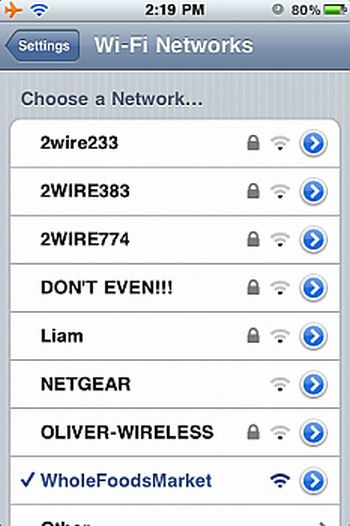 Funny WiFi Network Names (27 pics)