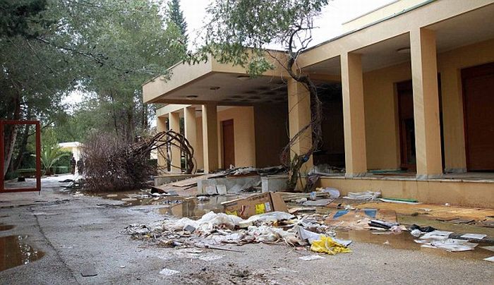 Inside the Destroyed Gaddafi's Mountain Lair (11 pics)