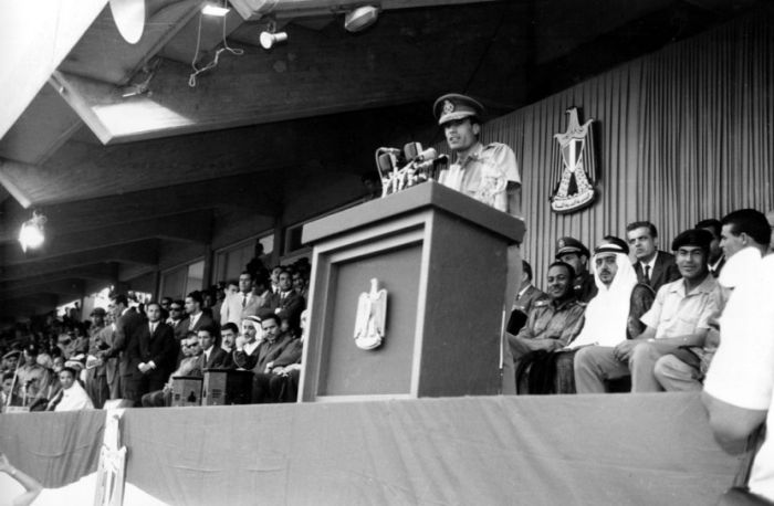 Muammar Gaddafi Aging Timeline (24 pics)