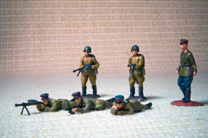 Plasticine Army (70 pics)