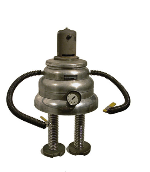 Collection of Small Bennett Robots (48 pics)