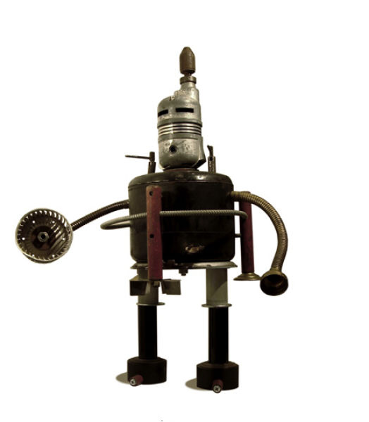 Collection of Small Bennett Robots (48 pics)