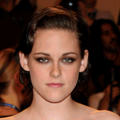 Celebrities Who Look Exactly the Same in All Pictures (8 gifs)