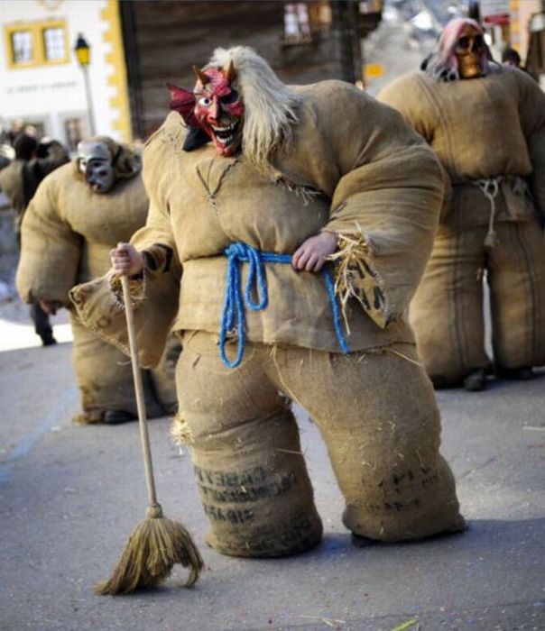 Acid Picdump (93 pics)