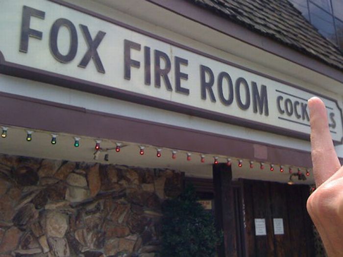 Fun with Signs (53 pics)