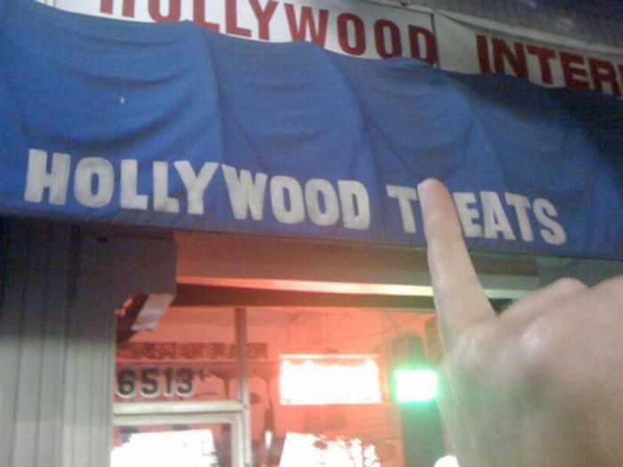 Fun with Signs (53 pics)
