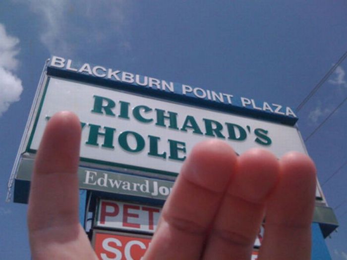 Fun with Signs (53 pics)