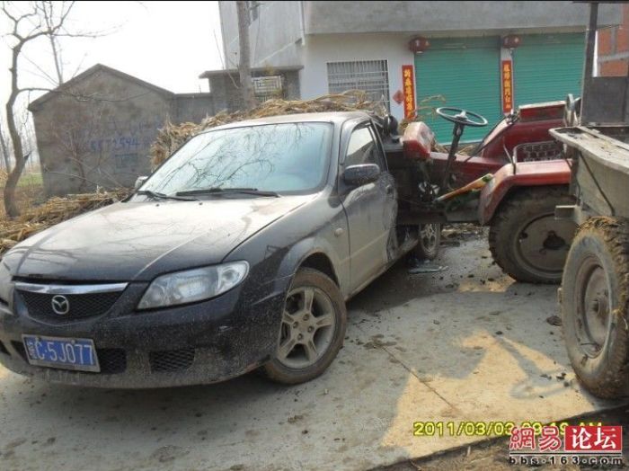 Tractor vs Car (7 pics)