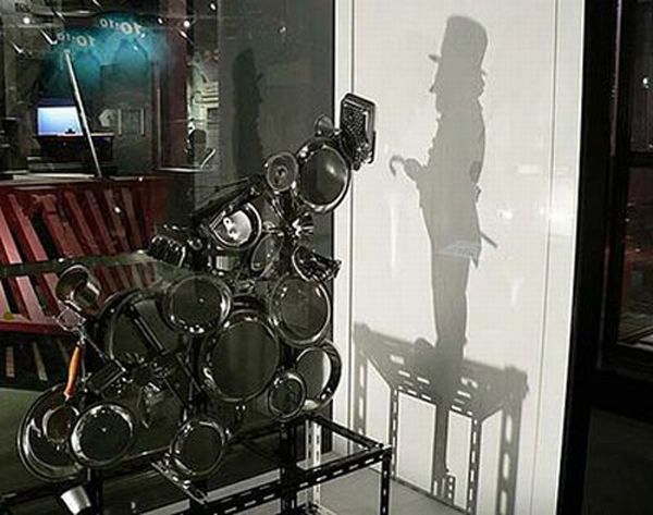 Amazing Shadow Art (21 pics)