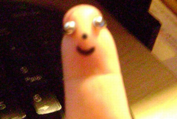 The Secret Life of Fingers (76 pics)