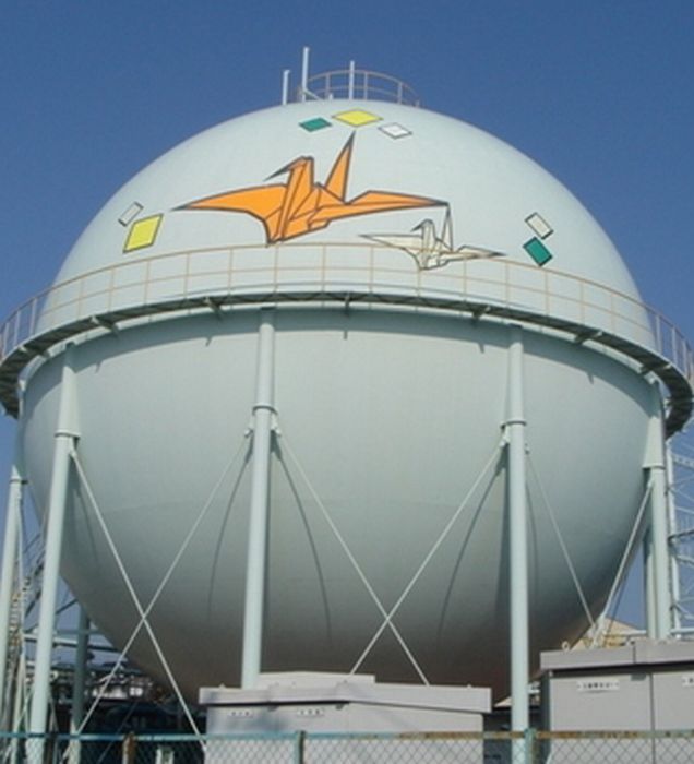 Decorated Gas Tanks in Japan (21 pics)